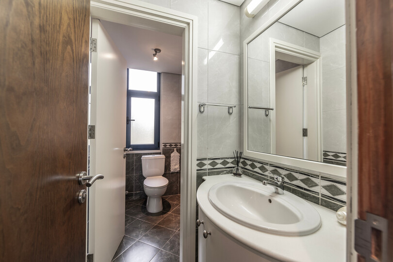 5 Star Villa Sycamore Seaview - Tranquil Countryside Escape.