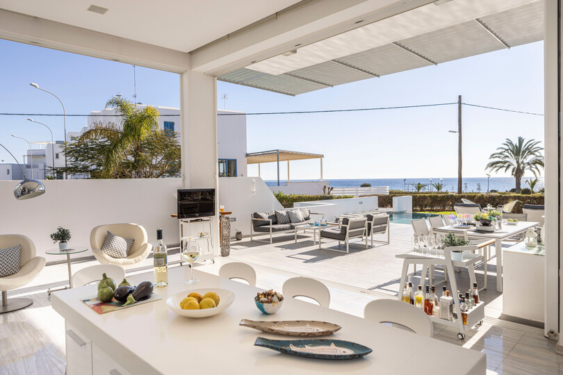 5 Star Villa Elaia Seafront - Panoramic Coastal Escape