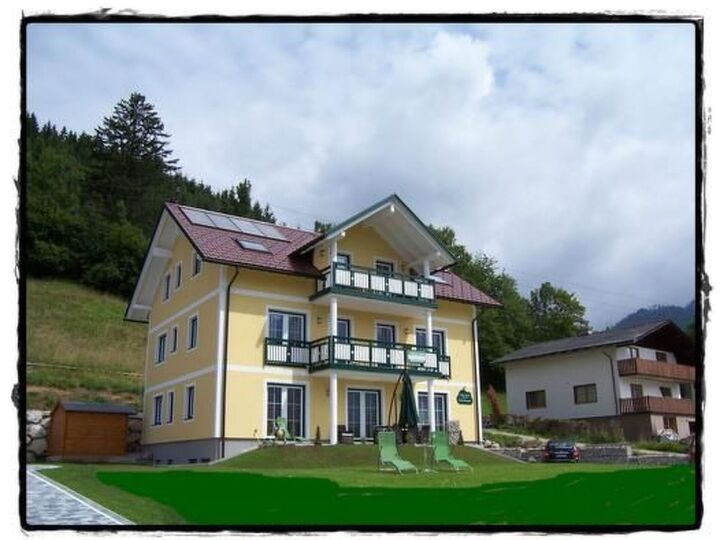 1-Bed Apartment with Mountain View in Liezen, Sleeps 4, 1115
