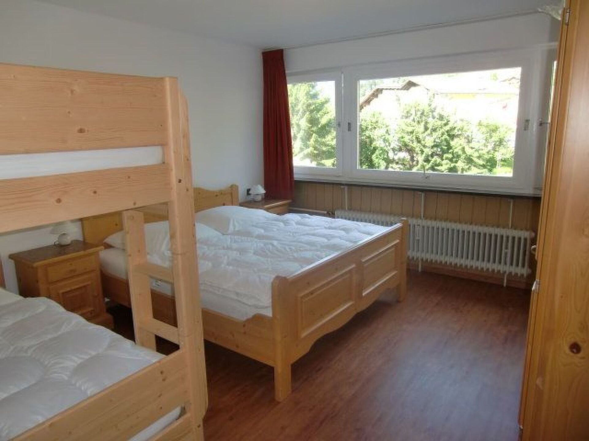 Beautiful 1-Bed Apartment in Bregenz, Sleeps 4, 1036