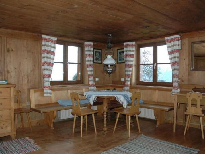 Stylish 4-Bed House in Feldkirch, Sleeps 9, 1038