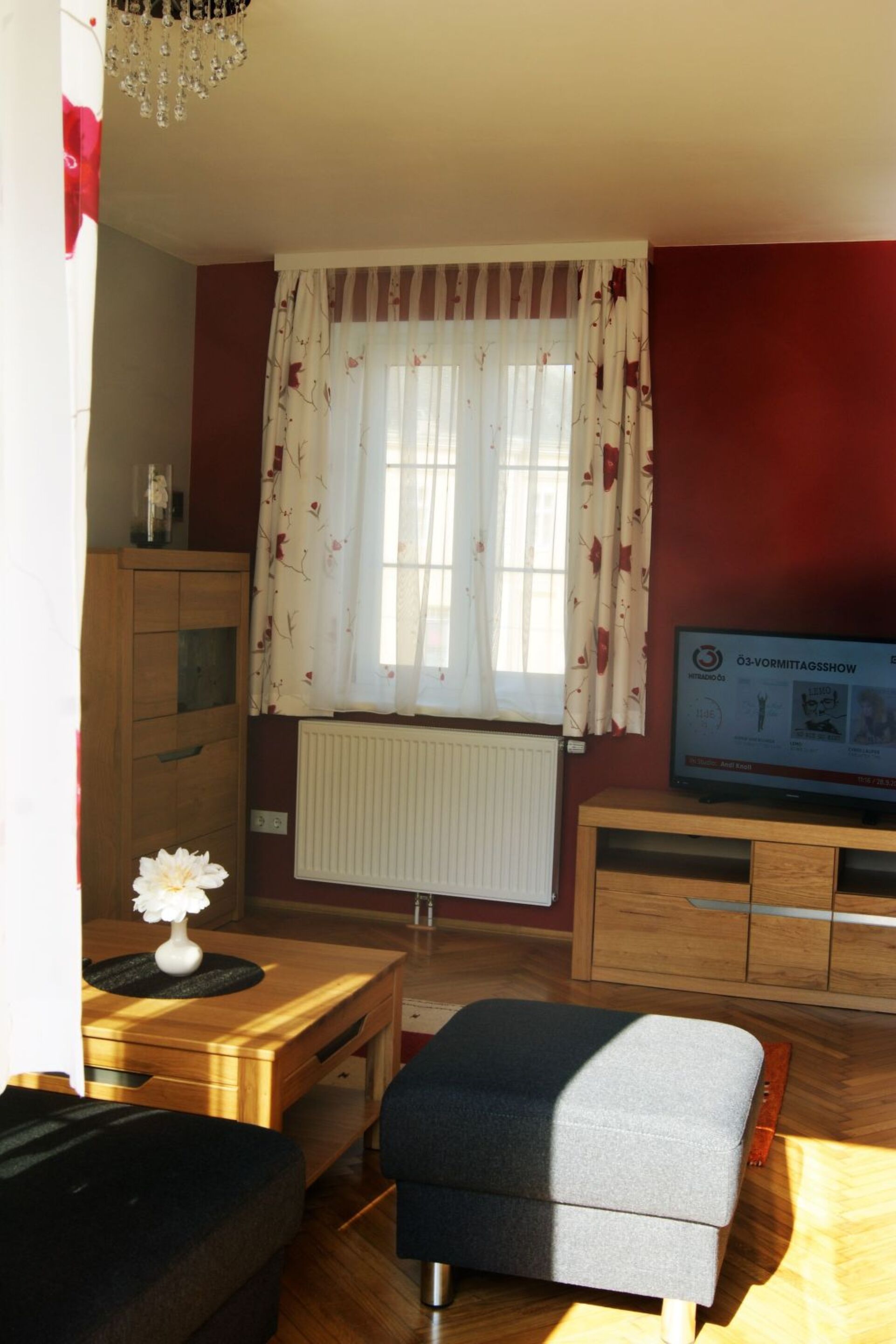 Spacious 2-Bed Apartment in Tulln, Sleeps 4, 1002