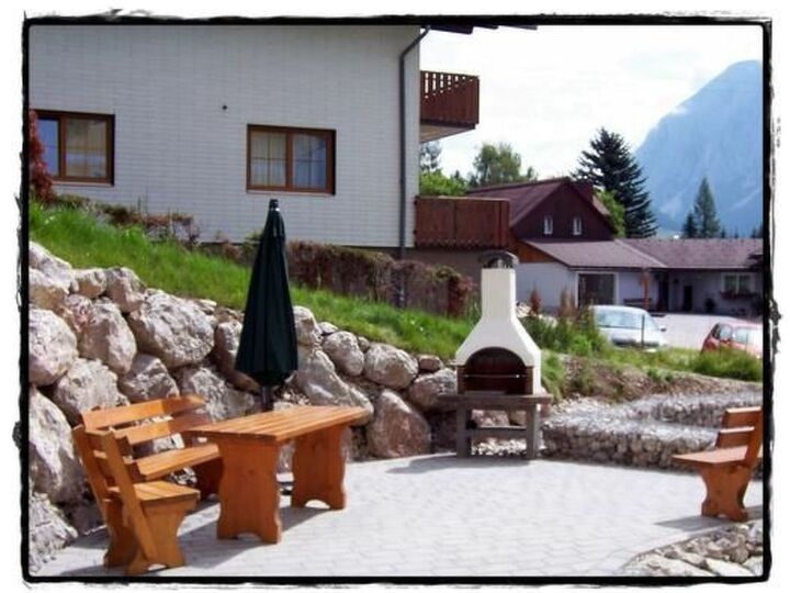 1-Bed Apartment with Mountain View in Liezen, Sleeps 4, 1114