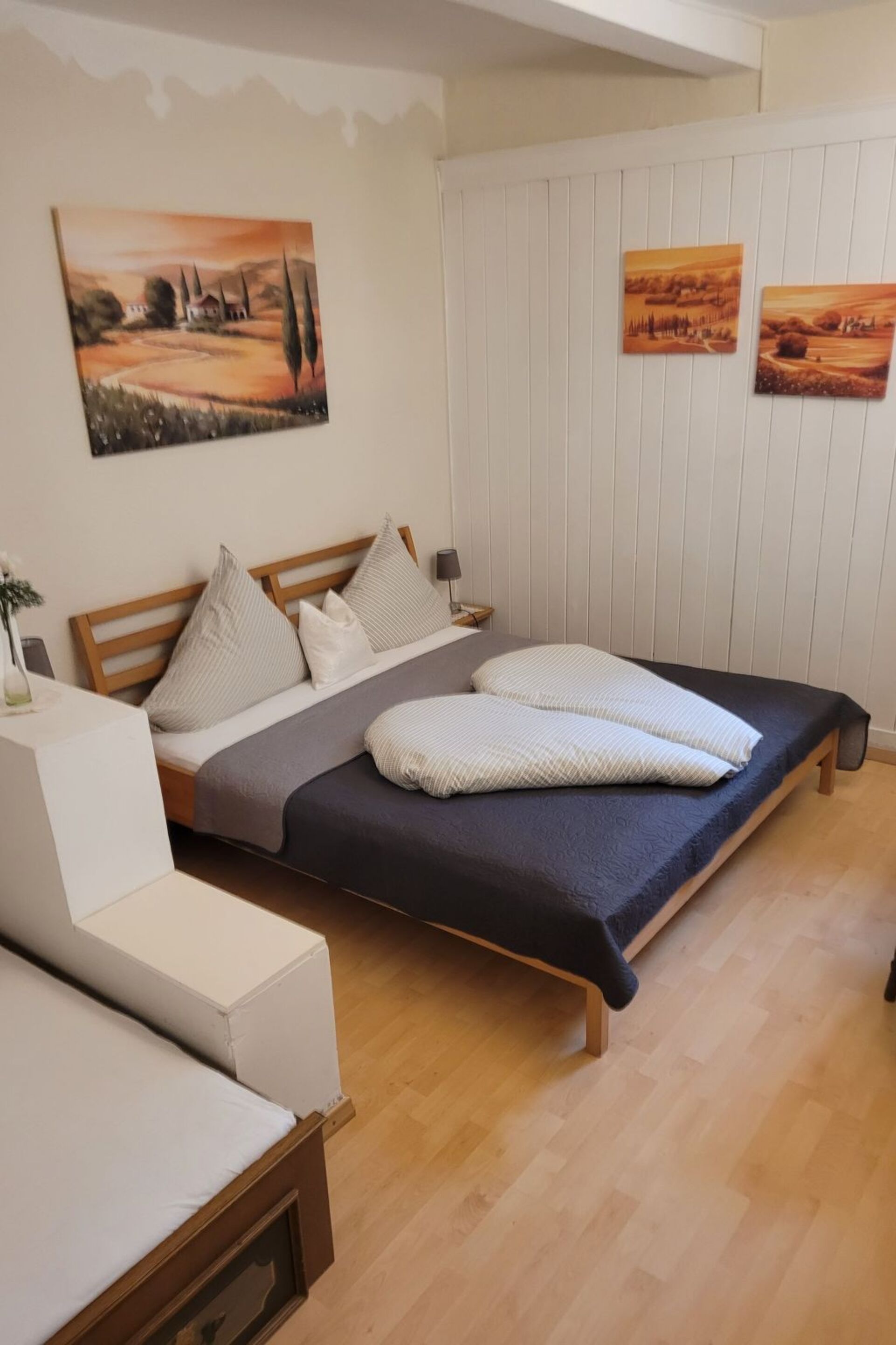 Idyllic 3-Bed Apartment in Reutte, Sleeps 6, 1114
