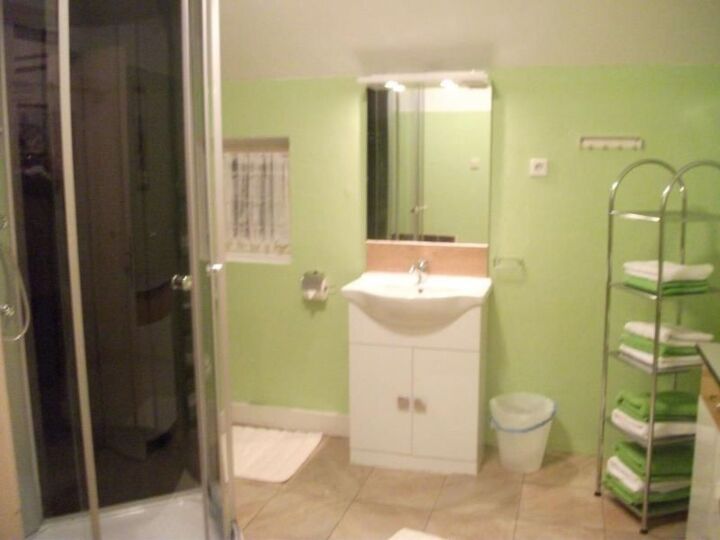 Gorgeous 4-Bed House in Innsbruck-Land, Sleeps 10, 1117