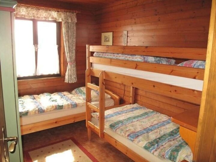 Sublime 5-Bed House in Wolfsberg, Sleeps 12, 1029