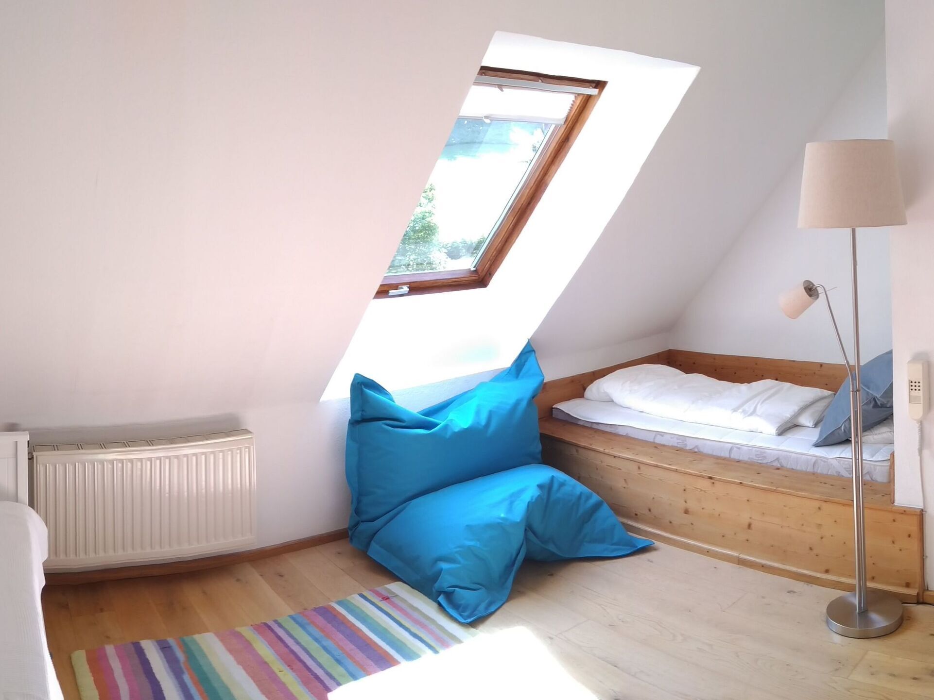 5-Bed House with Private Pool in Leoben, Sleeps 10, 1104