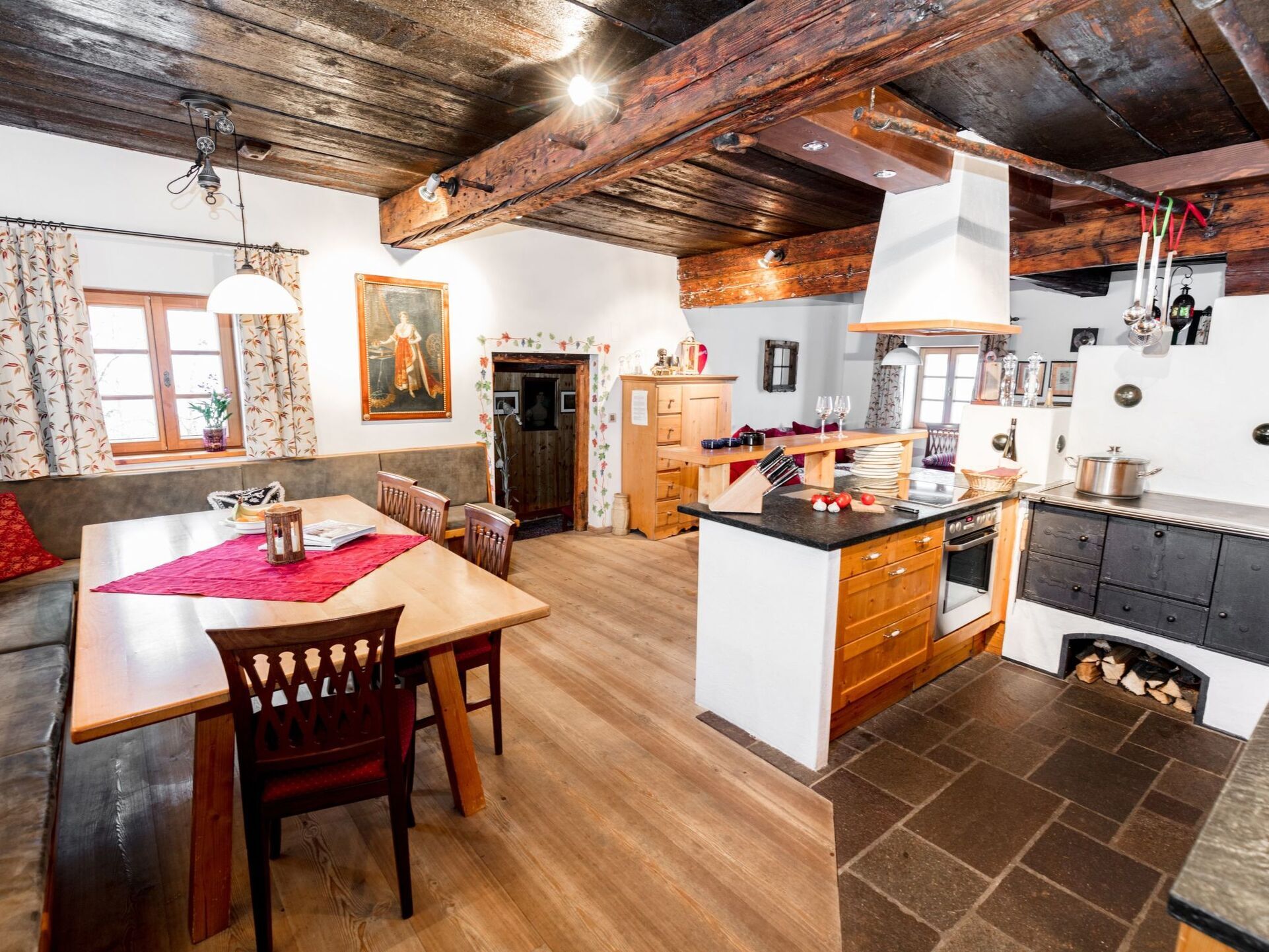 Kitchen / Dining Room