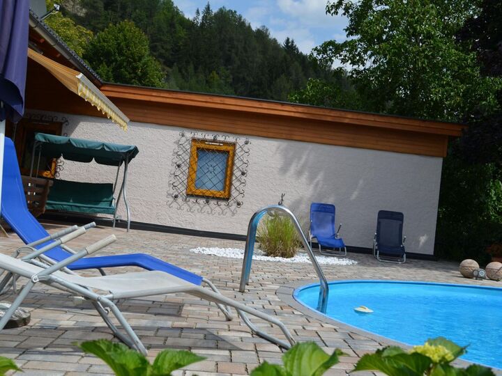 2-Bed Apartment in Spittal an der Drau, Sleeps 2, 1037