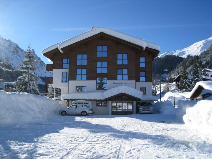 3-Bed Apartment in Bludenz, Sleeps 10, 1031
