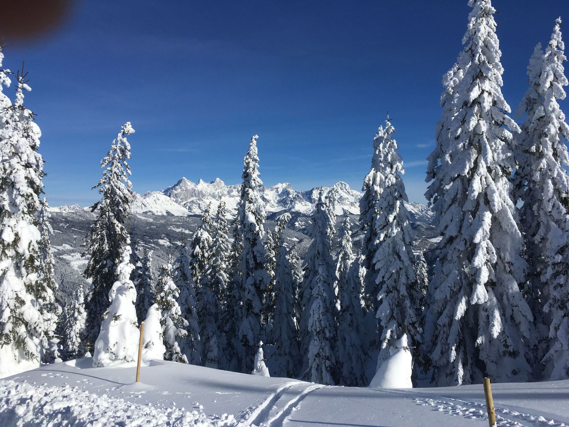 2-Bed Apartment in Sankt Johann im Pongau, Sleeps 6, 1105