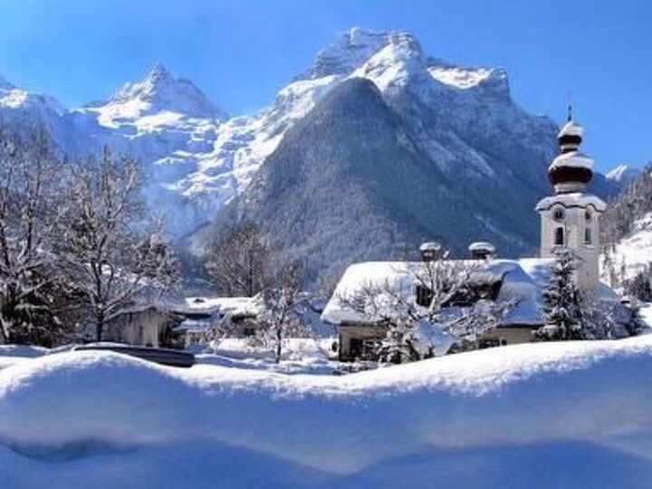 3-Bed House in Zell am See, Sleeps 6, 1108