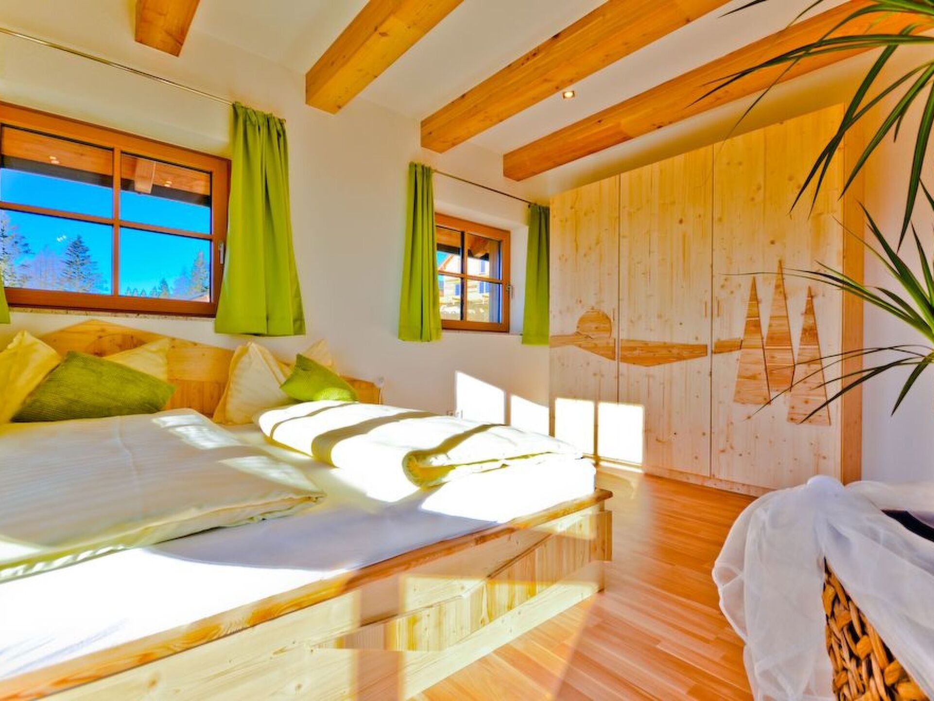 Delightful 4-Bed House in Wolfsberg, Sleeps 10, 1105