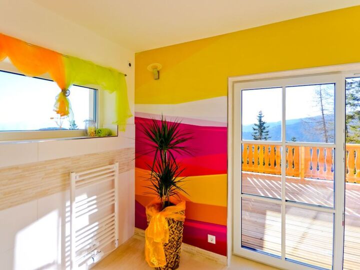 Delightful 4-Bed House in Wolfsberg, Sleeps 10, 1105