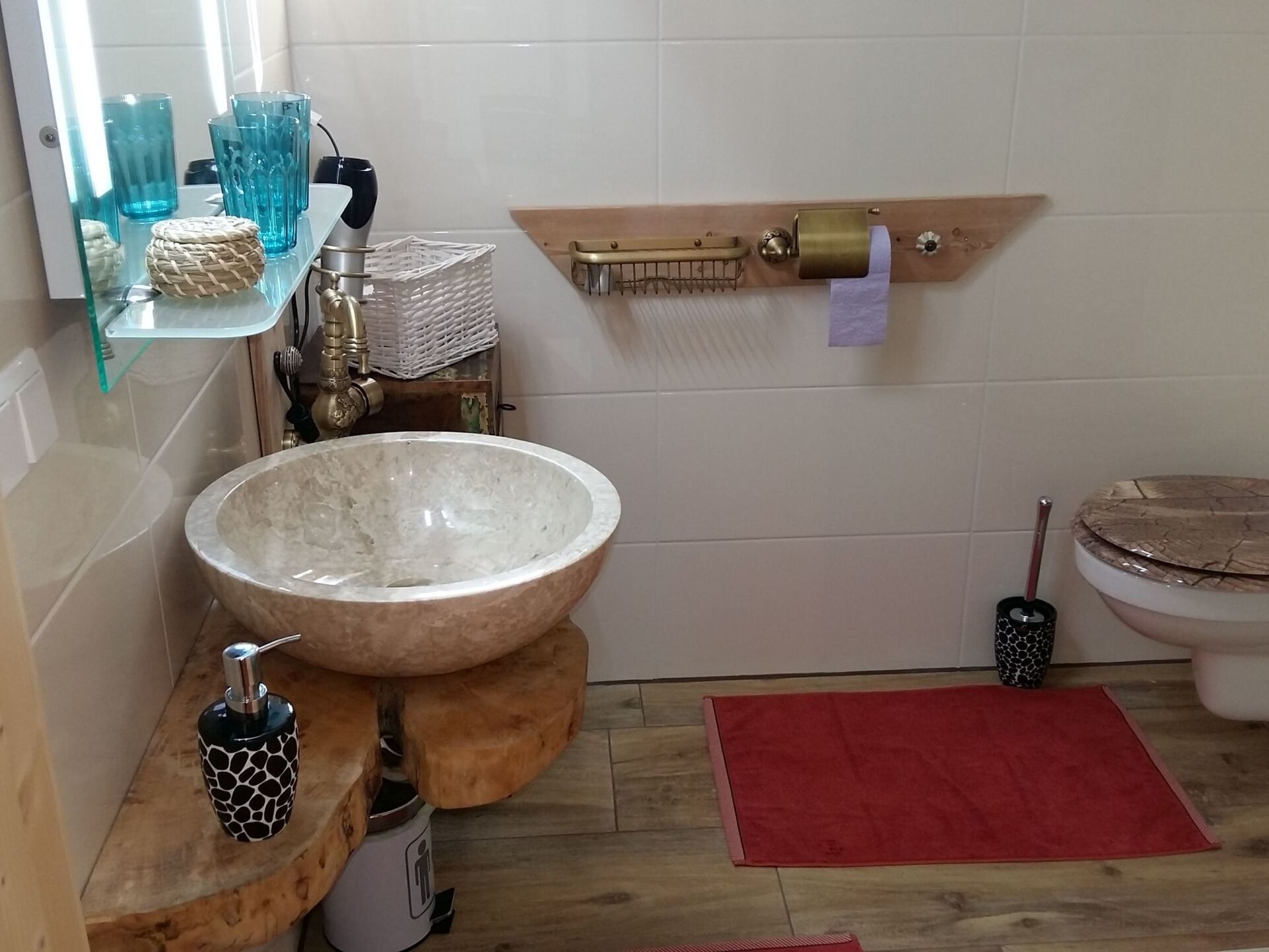 Bathroom / Wellness