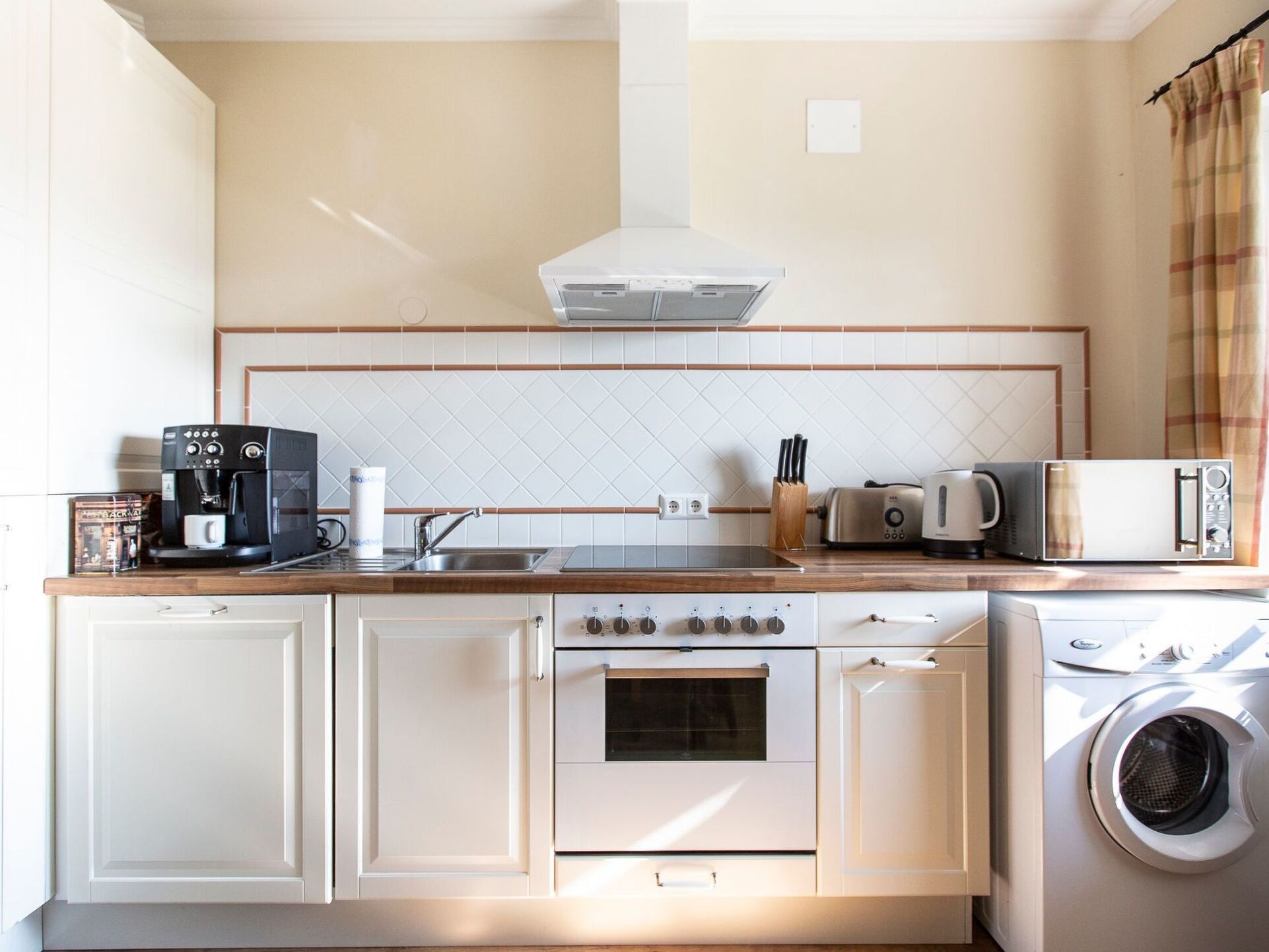 Exclusive 2-Bed Apartment in Voitsberg, Sleeps 4, 1126