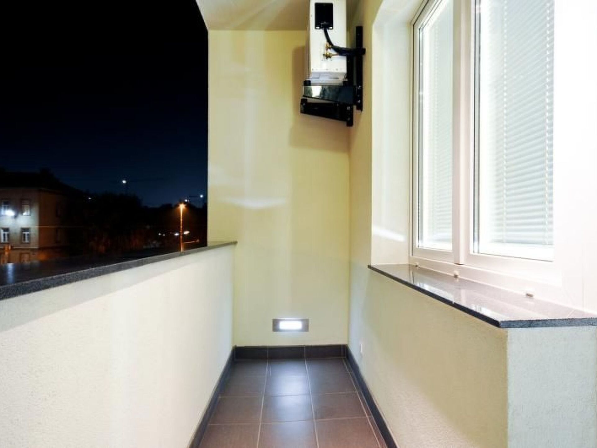 Luxurious 1-Bed Apartment in Wien, Sleeps 2, 1007