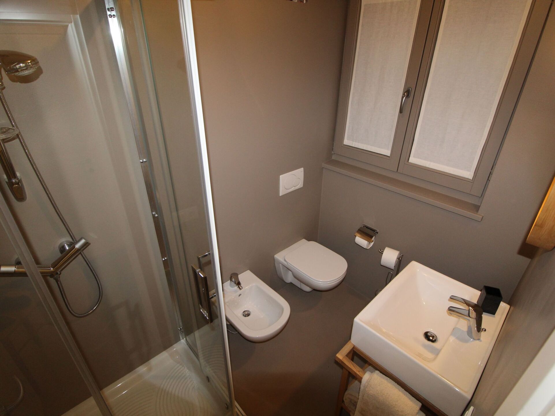 3-Bed Apartment in Spittal an der Drau, Sleeps 6, 1074