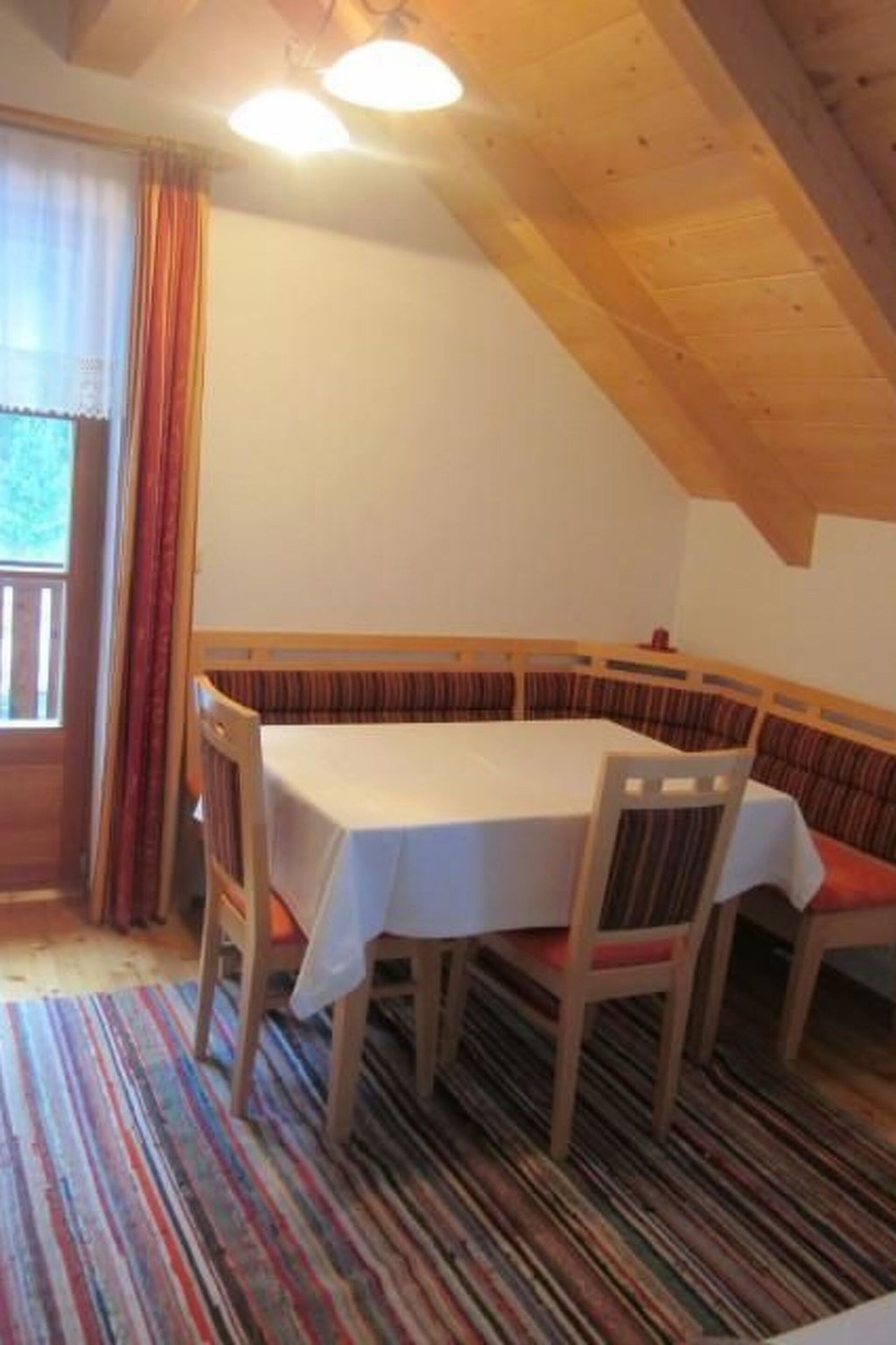 Sumptuous 3-Bed House in Wolfsberg, Sleeps 7, 1077