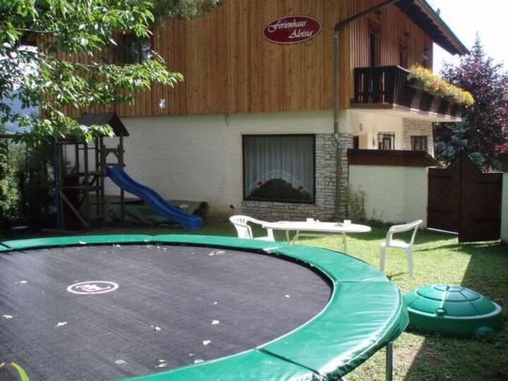 6-Bed Apartment in Tamsweg, Sleeps 14, 1120