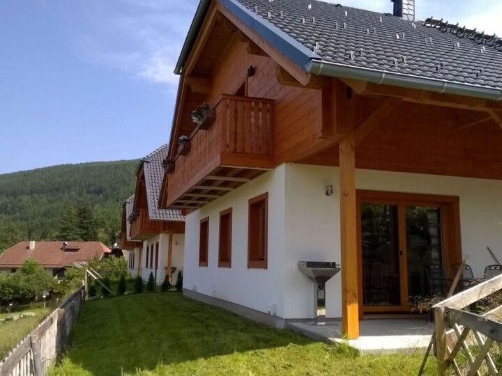 3-Bed House with Mountain View in Tamsweg, Sleeps 6, 1115, Sankt Margarethen im Lungau, Austria