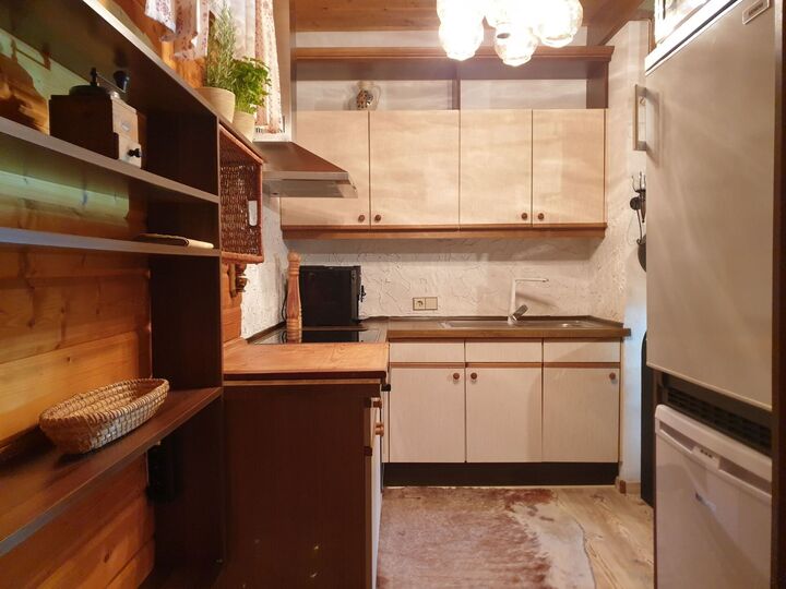 Stylish 7-Bed House in Wolfsberg, Sleeps 15, 1068