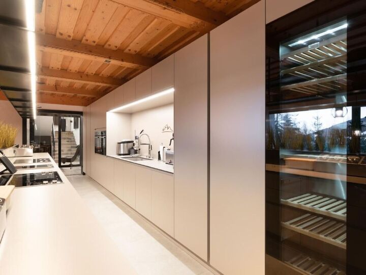 8-Bed House in Sankt Johann im Pongau, Sleeps 20, 1126