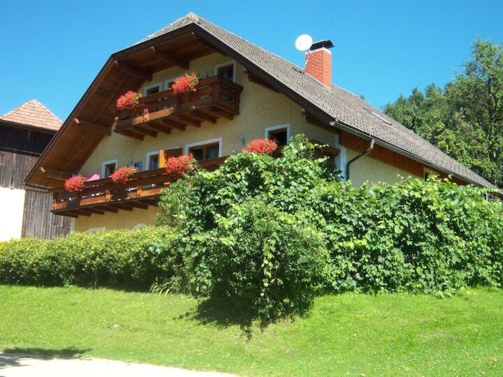 Sumptuous 2-Bed Apartment in Volkermarkt, Sleeps 9, 1089, Hinterlibitsch, Austria