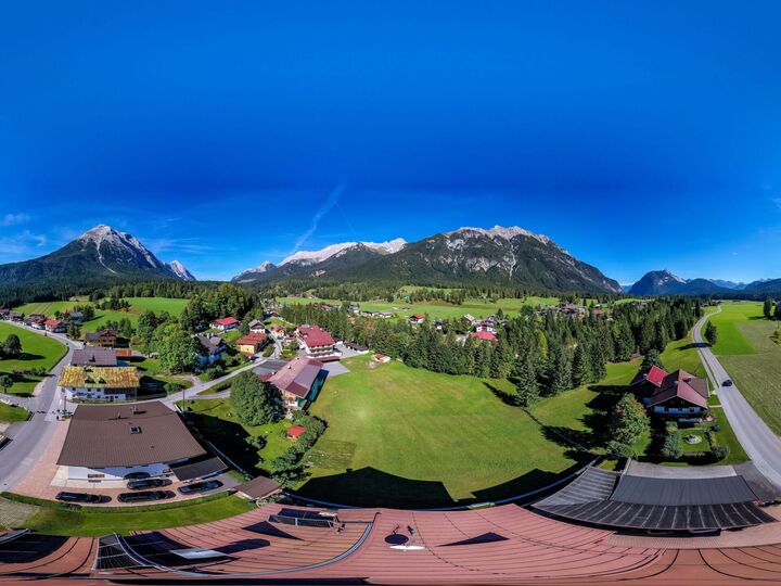 Beautiful 1-Bed Apartment in Innsbruck-Land, Sleeps 3, 1150