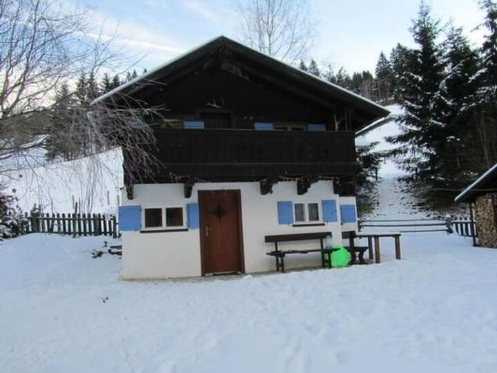 Exclusive 2-Bed House in Zell am See, Sleeps 4, 1124, Bucheben, Austria