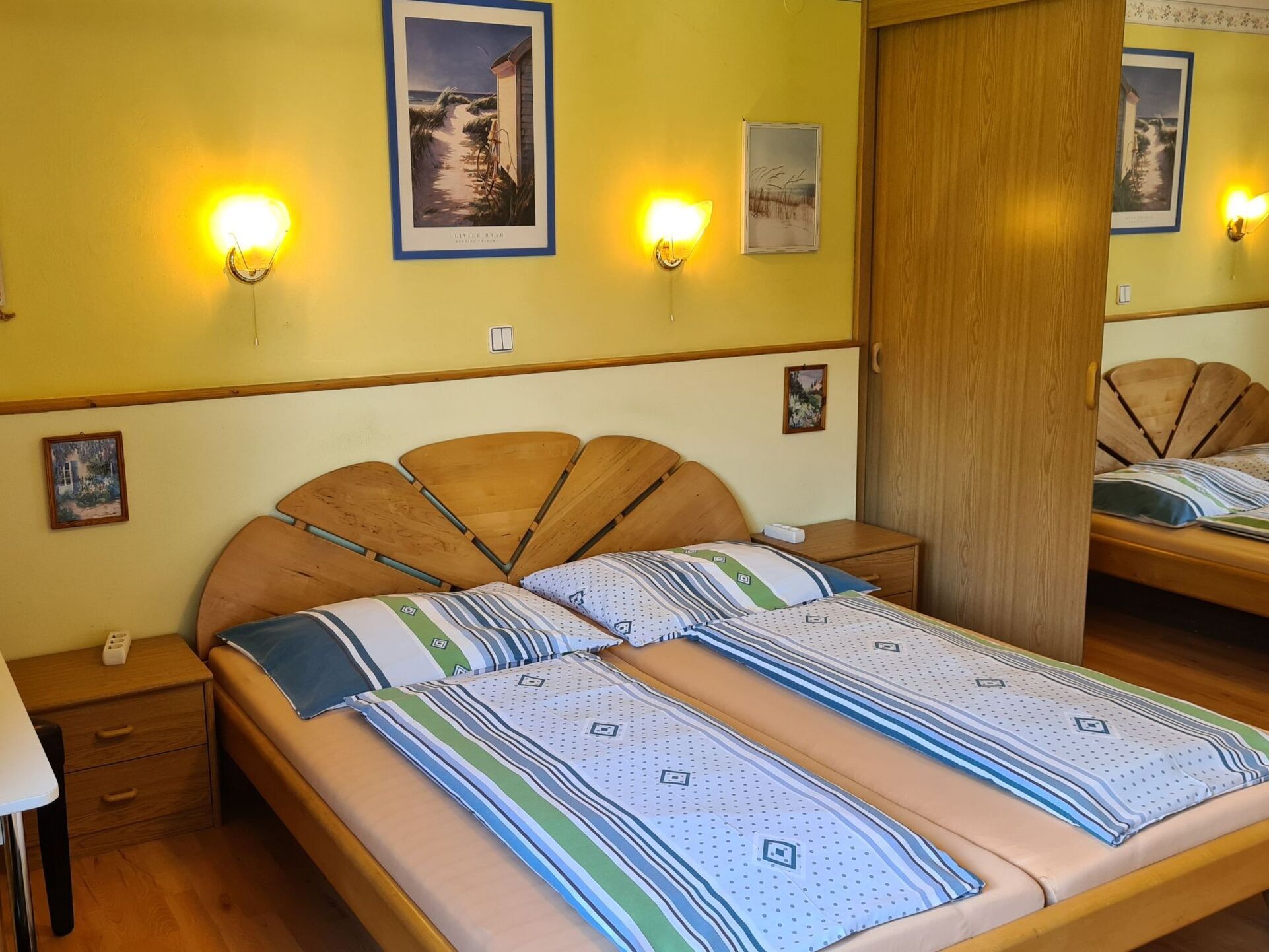 Idyllic 3-Bed Apartment in Liezen, Sleeps 10, 1023