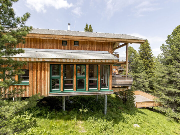 4-Bed House with Mountain View in Murau, Sleeps 13, 1050, Turrach, Austria