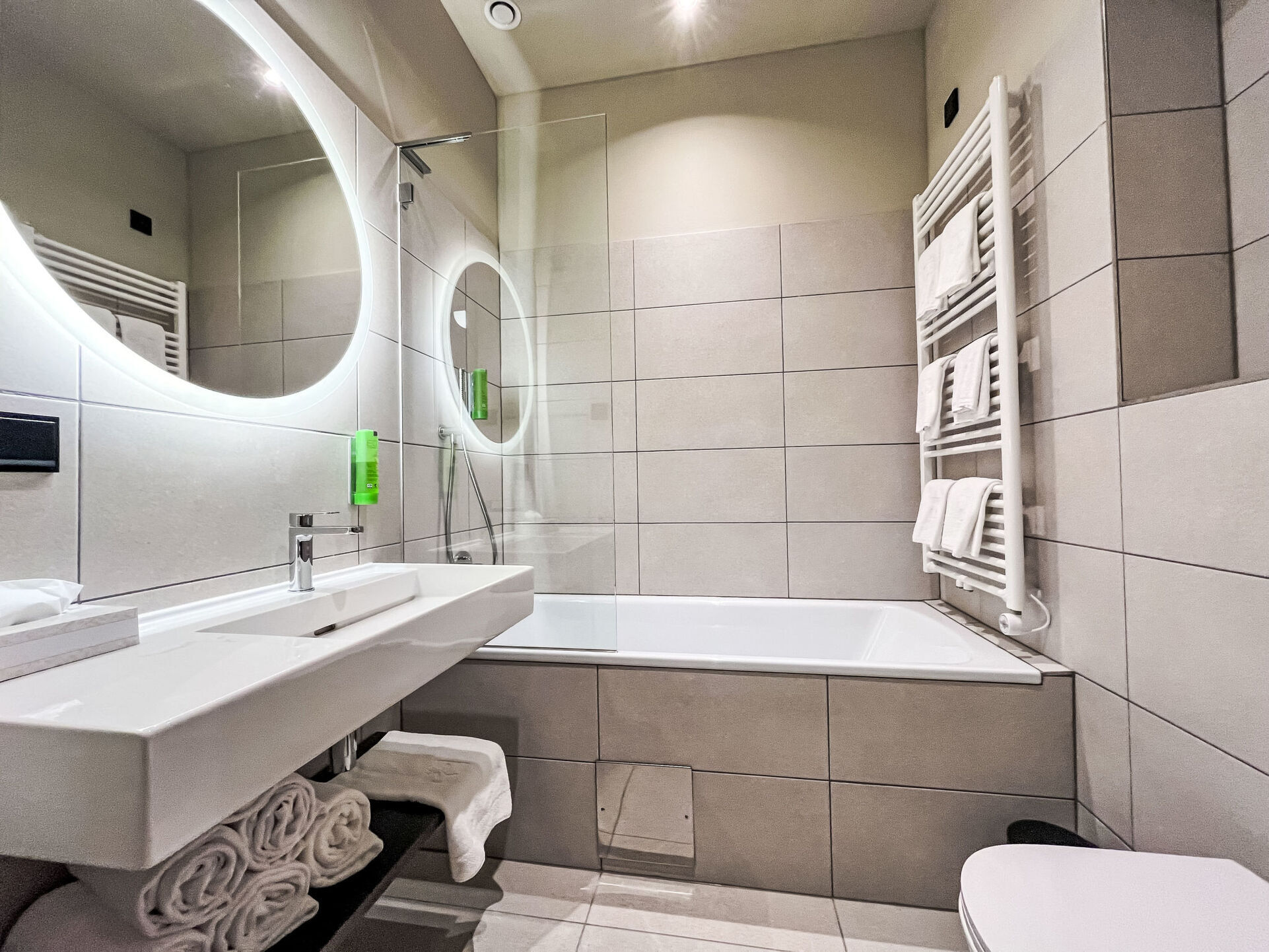 Bathroom / Wellness