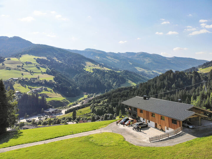5-Bed Apartment in Kufstein, Sleeps 9, 1039, Praa, Austria