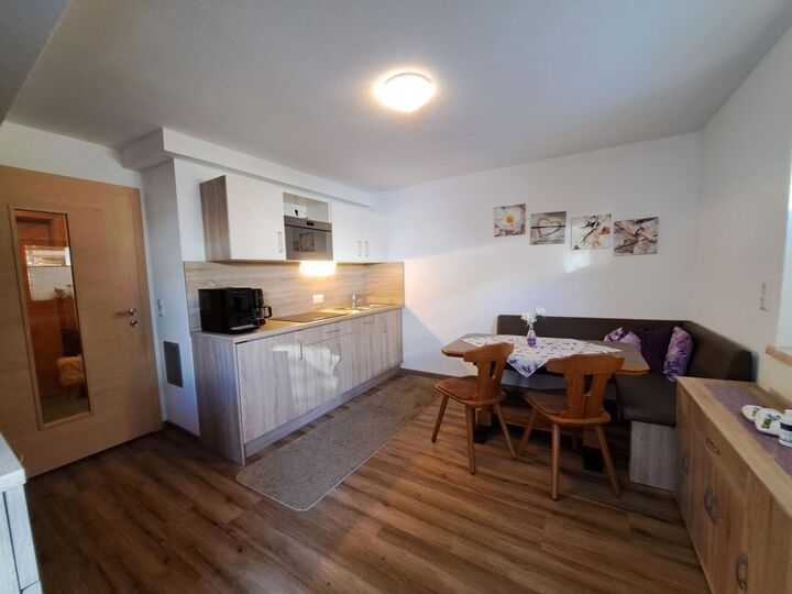 1-Bed Apartment with Mountain View in Schwaz, Sleeps 2, 1084, Finkenberg, Austria