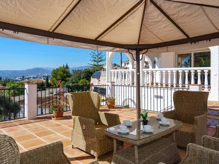 Las Lagunas de Mijas Villa 1071