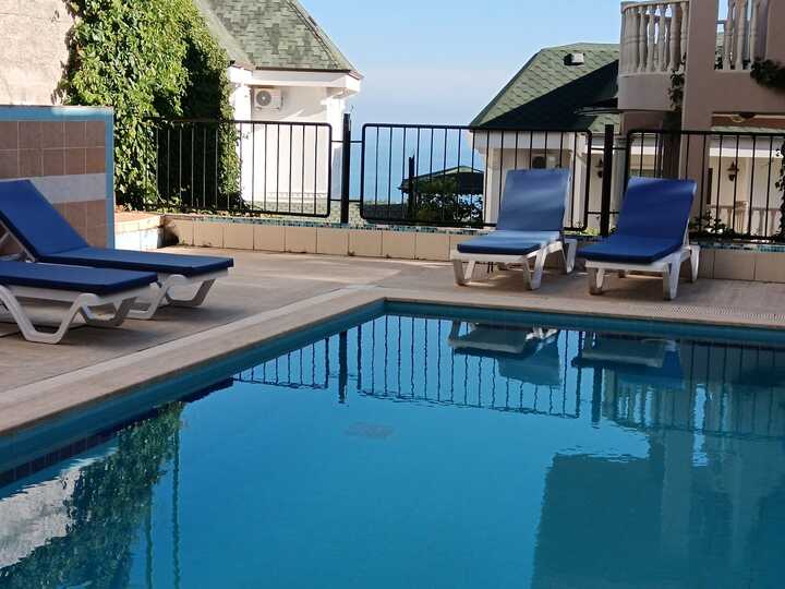 5 Star Villa Majestica — Sea, Castle & Elite Mediterranean Stay, Alanya, Türkiye