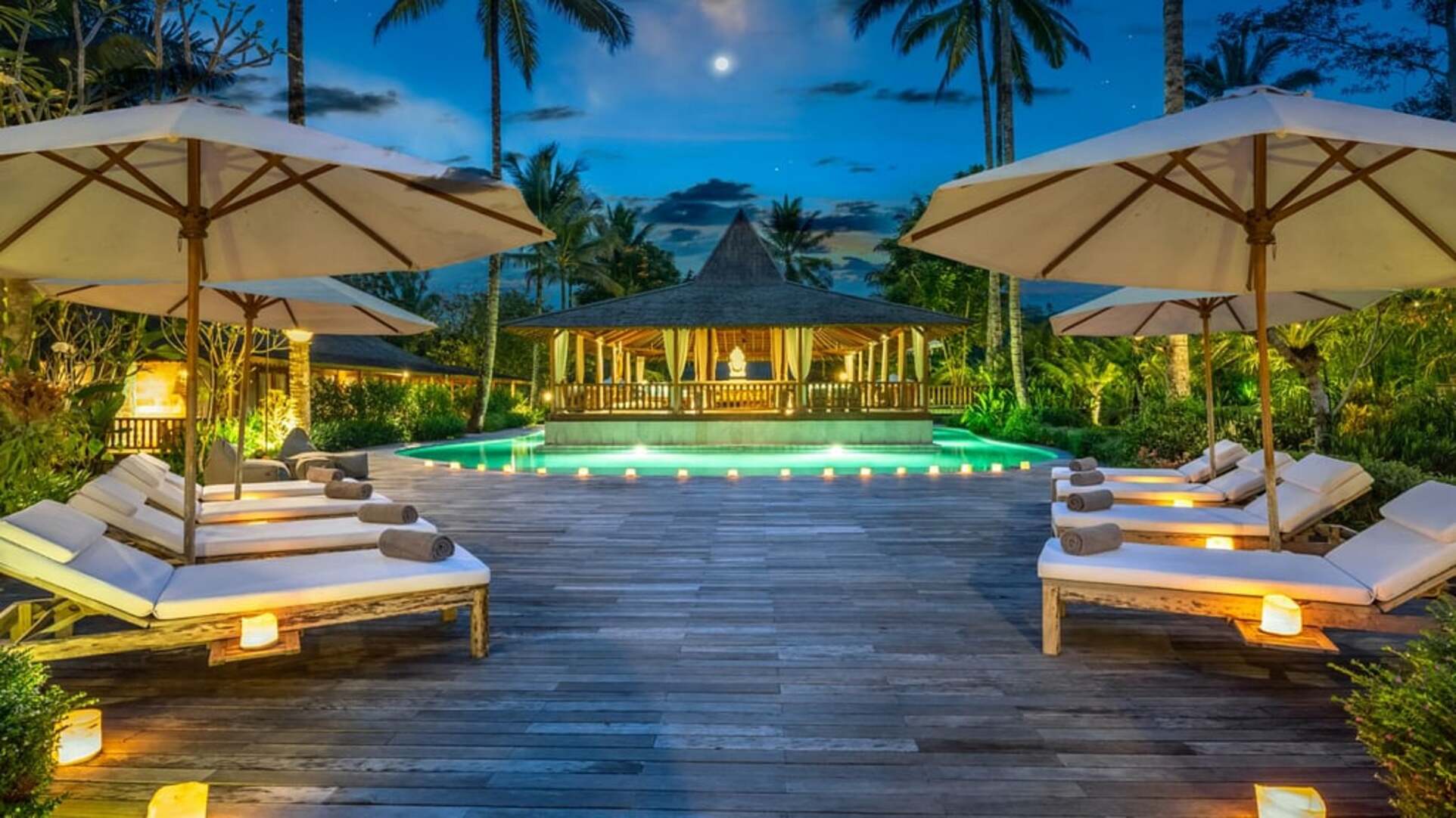 5 Star Villa Nag Shampa – A Private Balinese Masterpiece