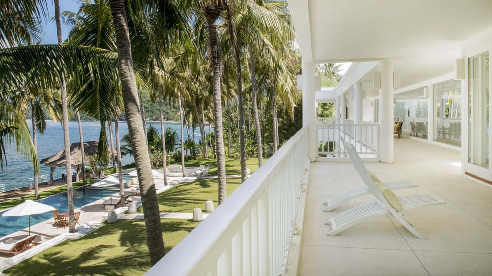 5 Star Villa Lulla – A Luxurious Beachfront Escape in Bali