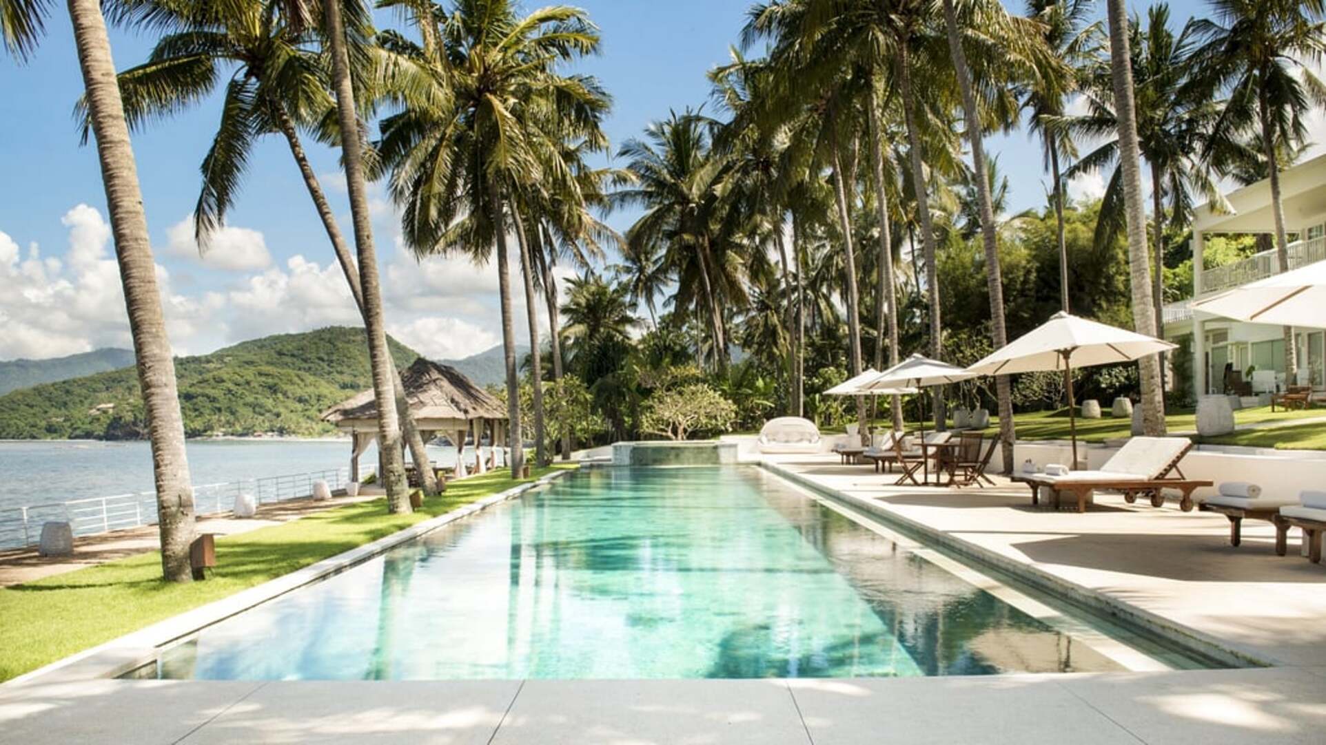 5 Star Villa Lulla – A Luxurious Beachfront Escape in Bali