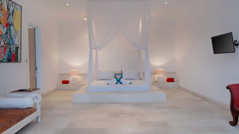 5 Star Villa Putih 1 – An Elegant Pererenan Hideaway
