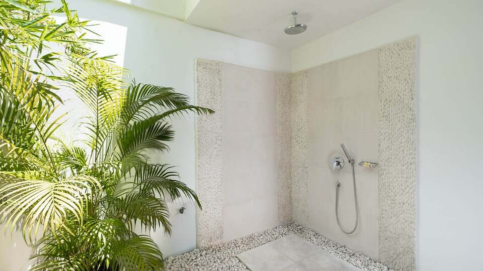 5 Star Anjali Villas – A Private Collection of Balinese Elegance