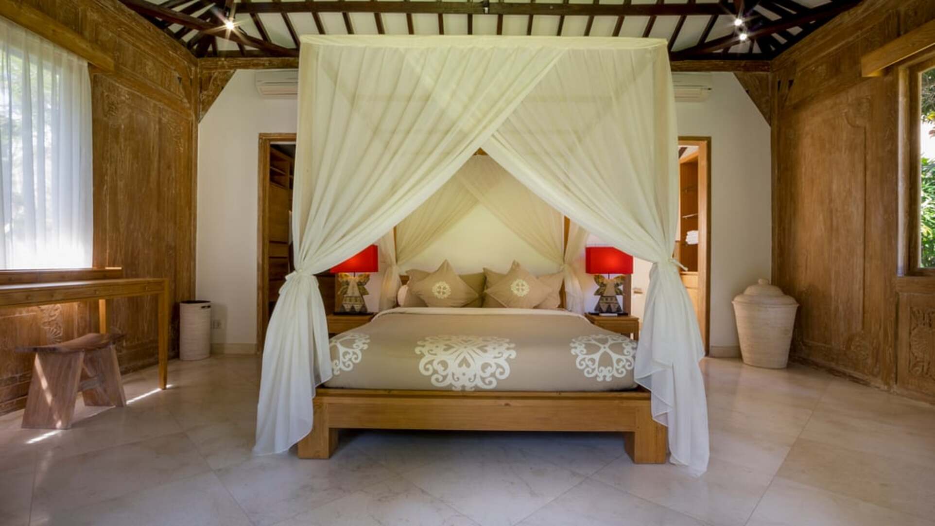 5 Star Villa Khajuraho – Uluwatu Serenity Escape