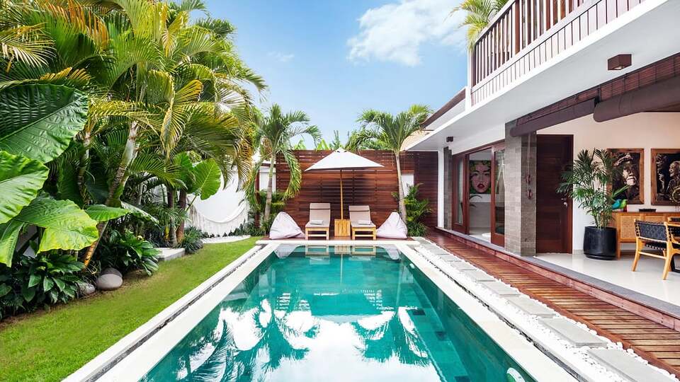 5 Star Villa Olli – Tropical Kerobokan Haven
