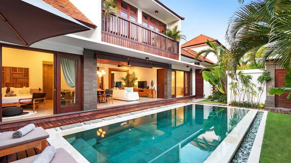 5 Star Villa Olli – Tropical Kerobokan Haven