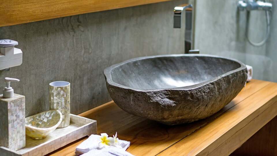 5 Star Minggu Villas – Tropical Group Escape