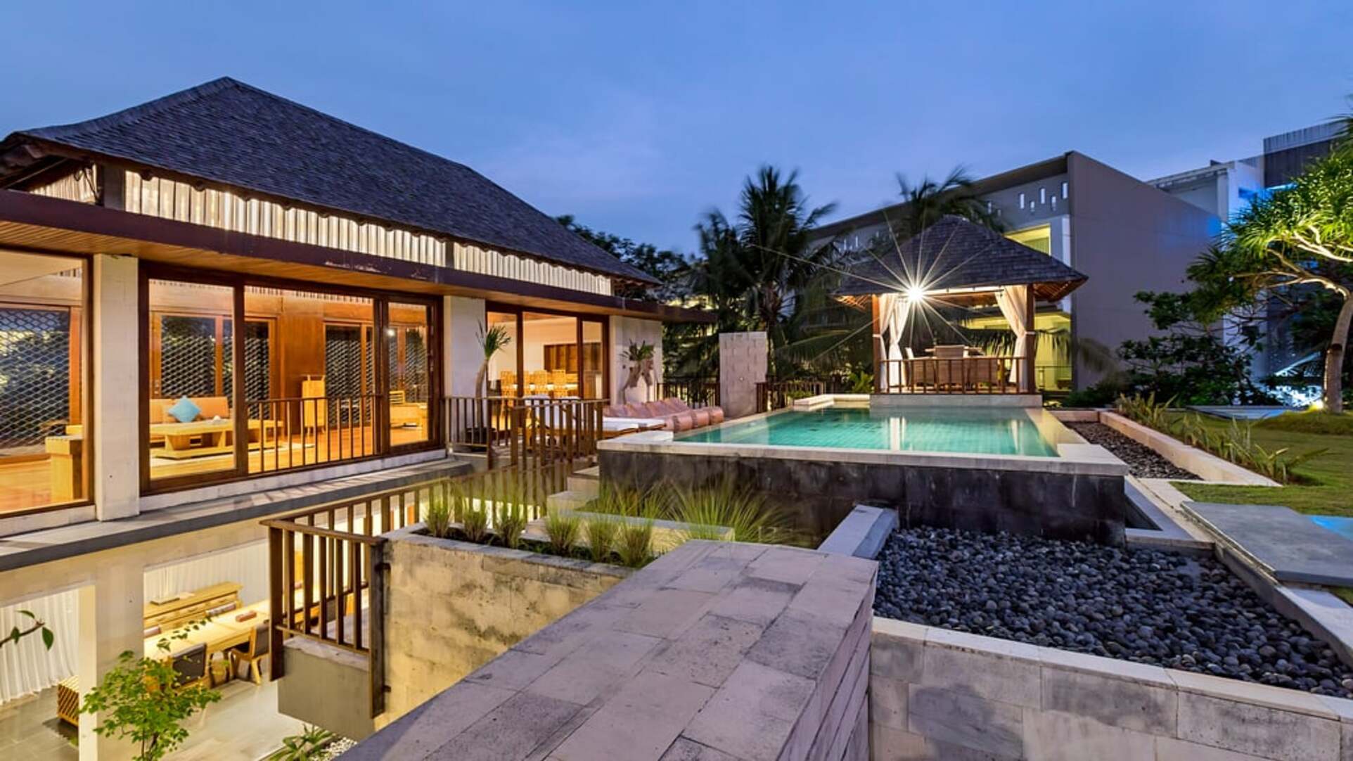 5 Star The Chand’s Three – Oceanfront Balinese Escape