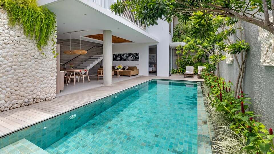 5 Star Swan Villas – Twin Villa Escape