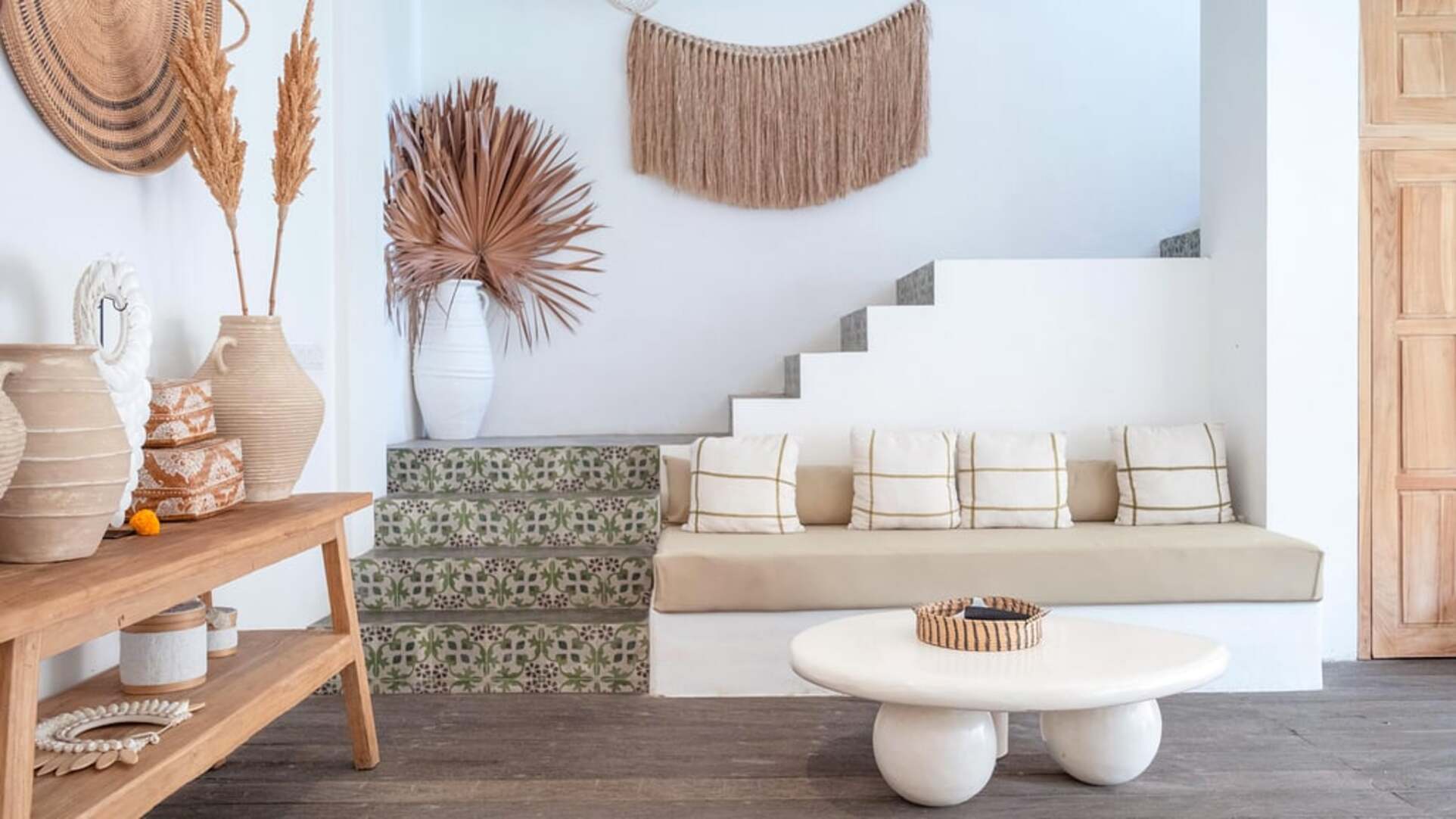 5 Star Villa Madissa – Modern Berawa Hideaway
