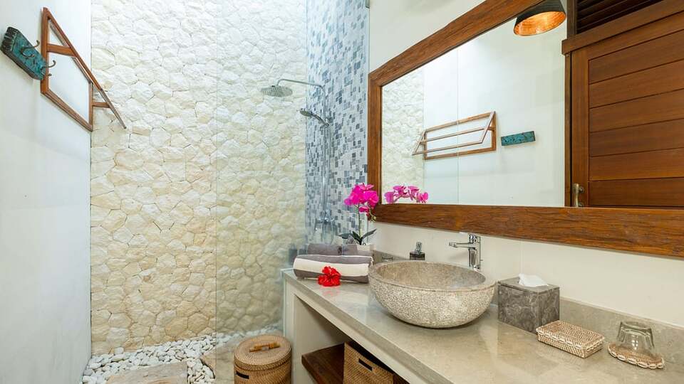5 Star Villa Liang Ubud – Serene Ricefield Escape